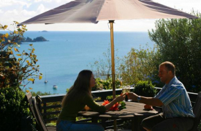 Гостиница Waiheke Island Tawa Lodge - Adults Only  Оклэнд